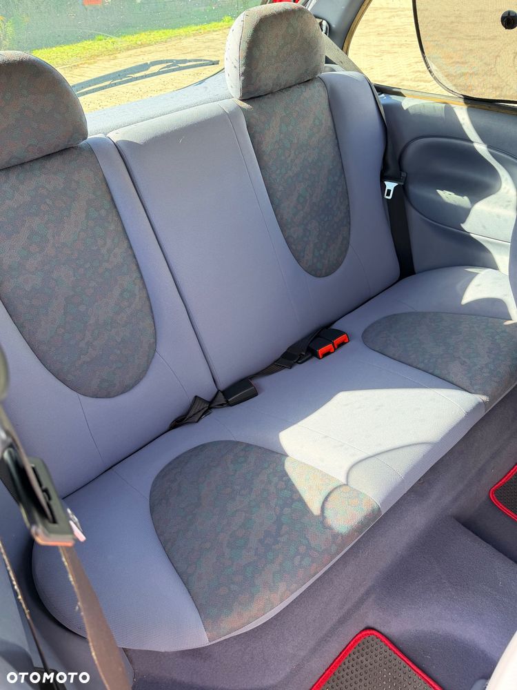 Ford Fiesta - 10