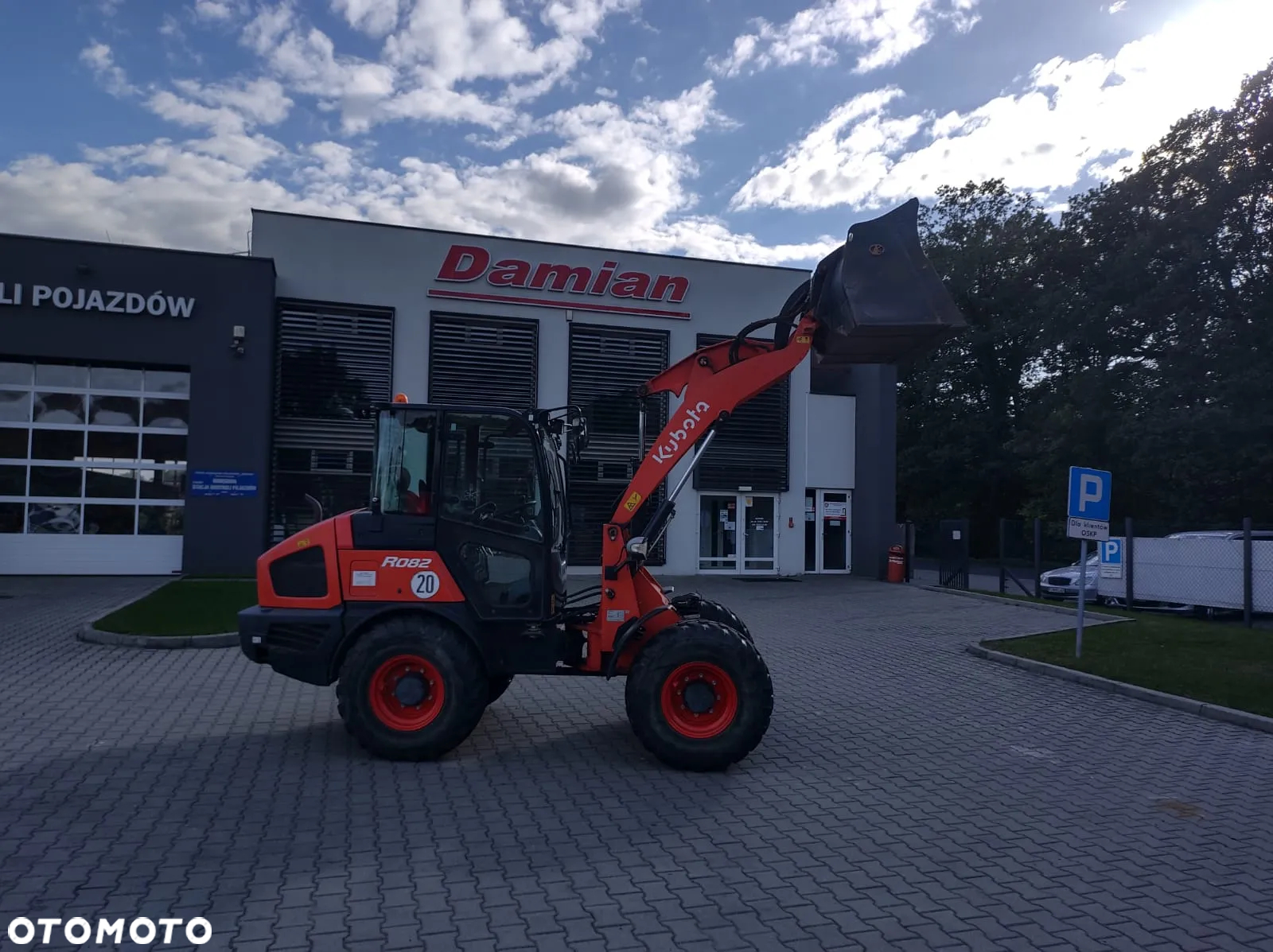 Kubota R082 - 10
