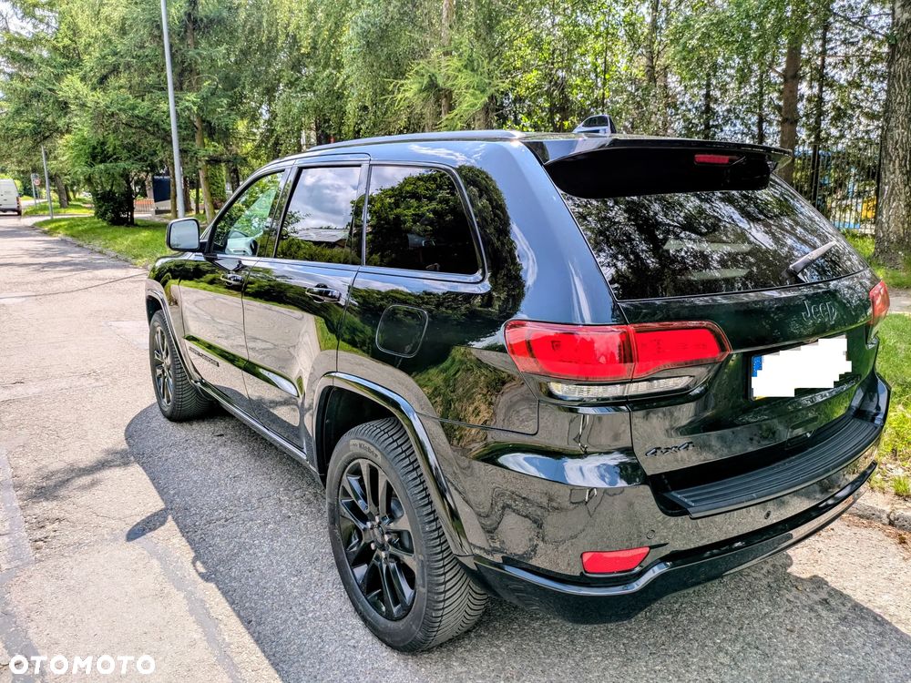 Jeep Grand Cherokee - 4