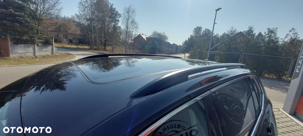 Volkswagen Tiguan Allspace - 15