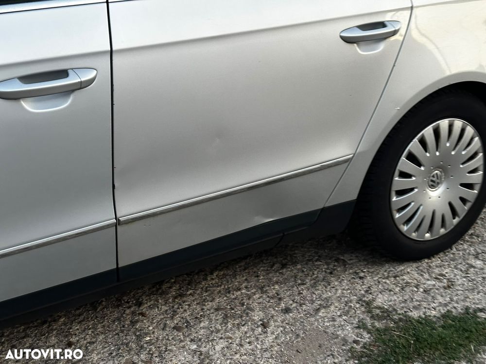 Volkswagen Passat 1.9 TDI Sportline - 16
