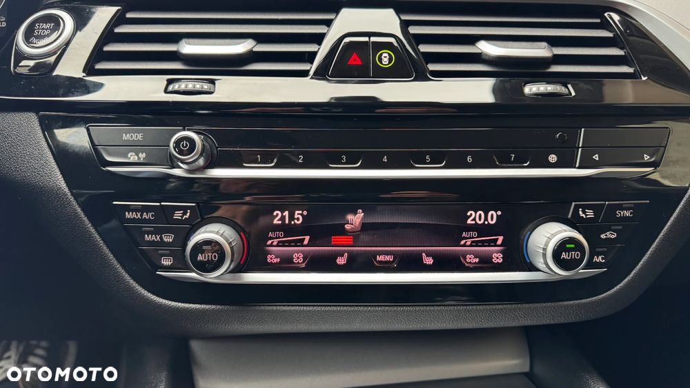 BMW Seria 5 520d Sport Line - 23