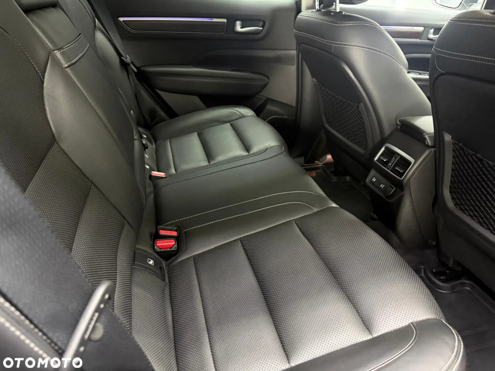 Renault Koleos 2.0 dCi Intens 4x4 X-Tronic - 32