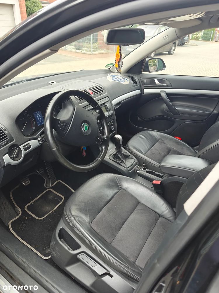 Skoda Octavia Scout 2.0 TDI DPF - 7