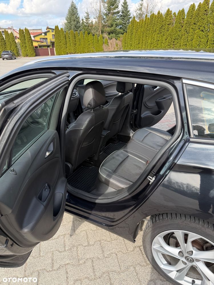 Opel Astra 1.6 CDTI DPF ecoFLEX TourerStart/Stop Style - 12