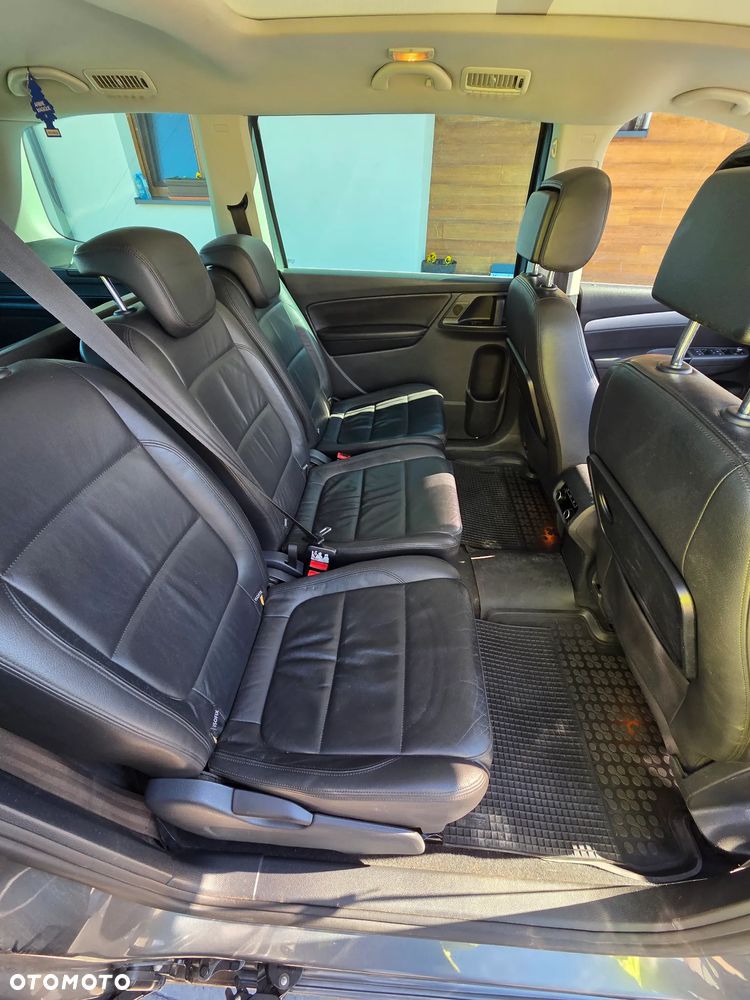 Volkswagen Sharan 2.0 TDI Comfortline - 10