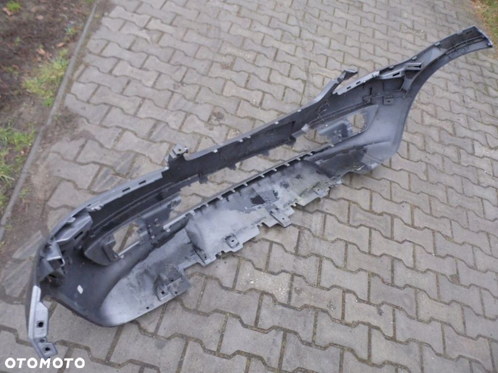 MERCEDES C KLASA W204 ZDERZAK PRZEDNI - 2