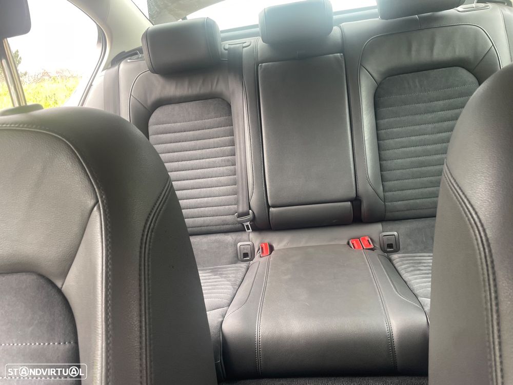 VW Passat 2.0 TDI Highline DSG - 15