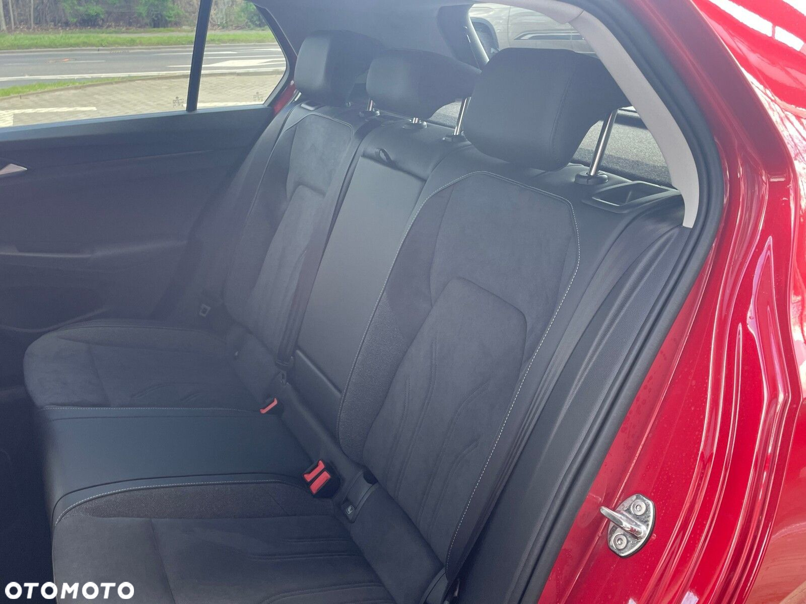 Volkswagen Golf - 27