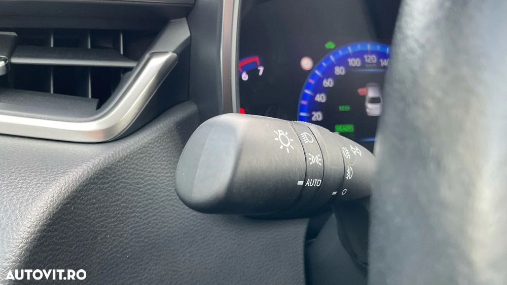 Toyota Corolla 1.8 HSD Dynamic - 20