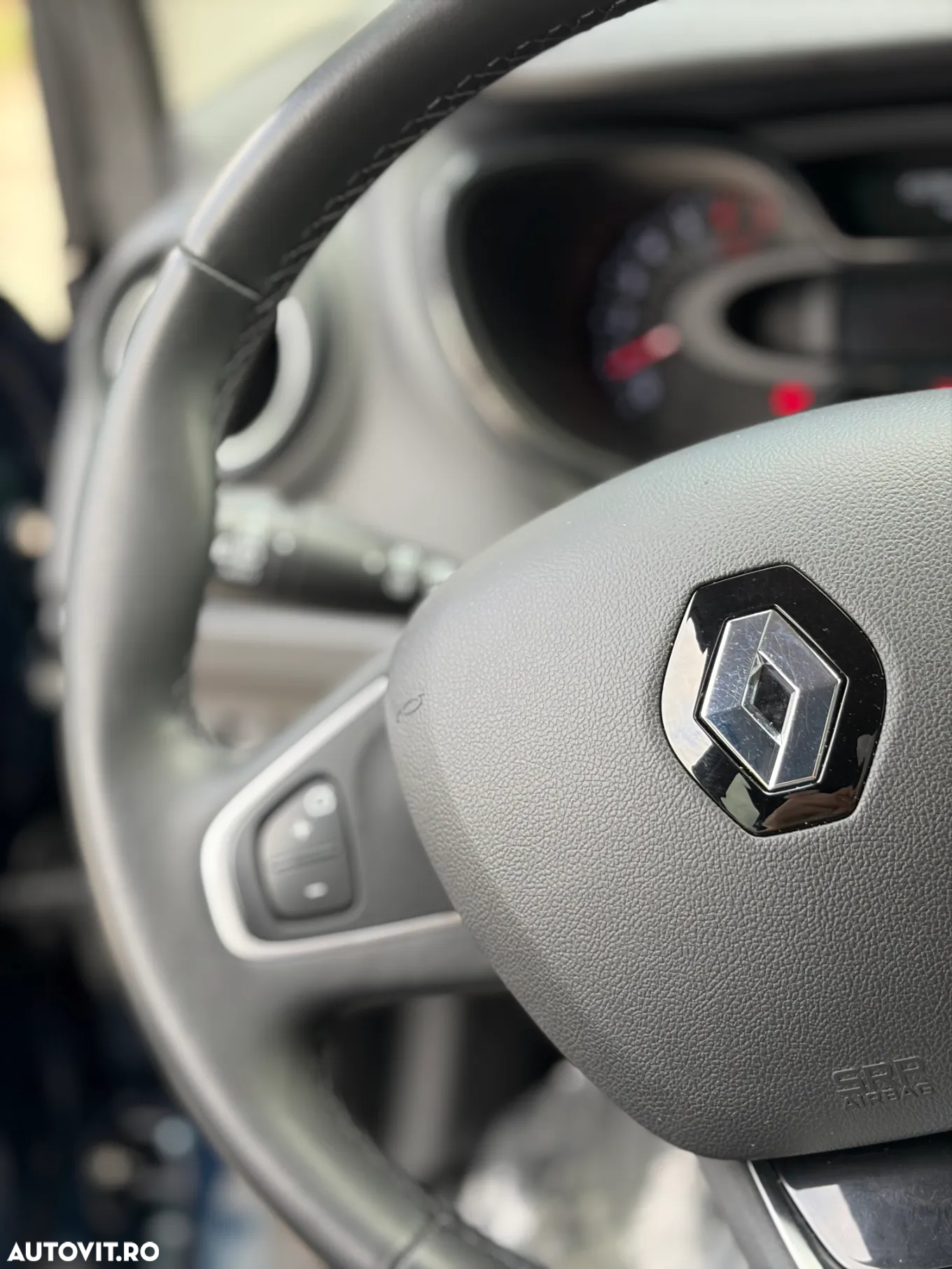 Renault Captur (ENERGY) TCe 90 INTENS - 22
