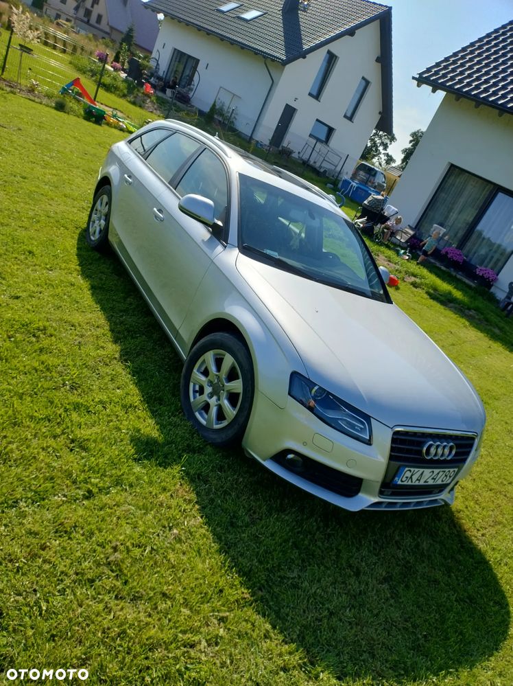 Audi A4 Avant - 6