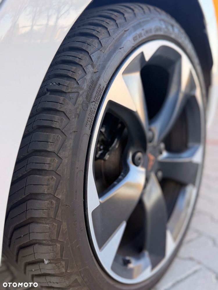 Cupra Leon 1.5 eTSI DSG Tribe Edition - 11