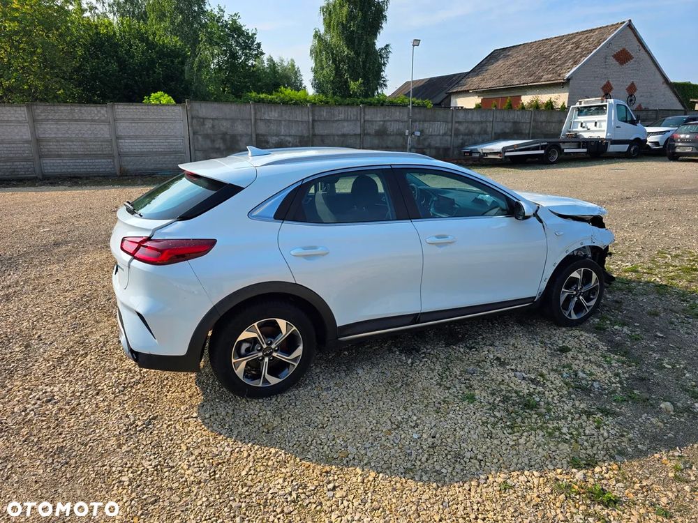 Kia XCeed 1.0 T-GDI L Business Line - 8