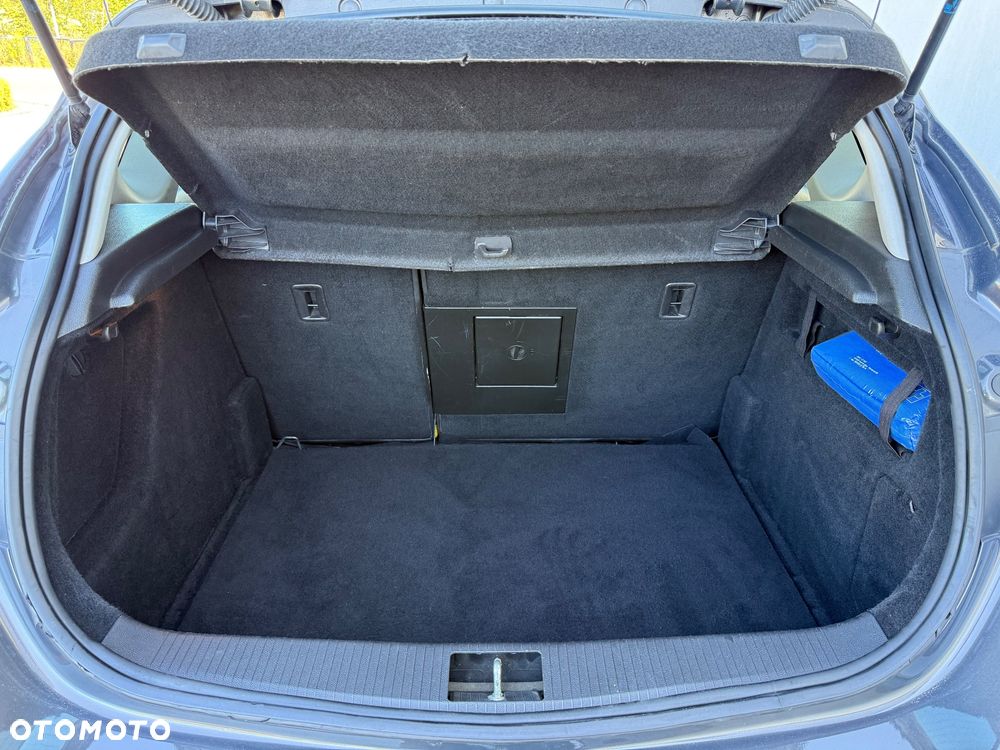 Opel Astra 1.4 Turbo Automatik - 24
