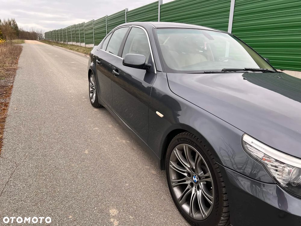 BMW Seria 5 - 11