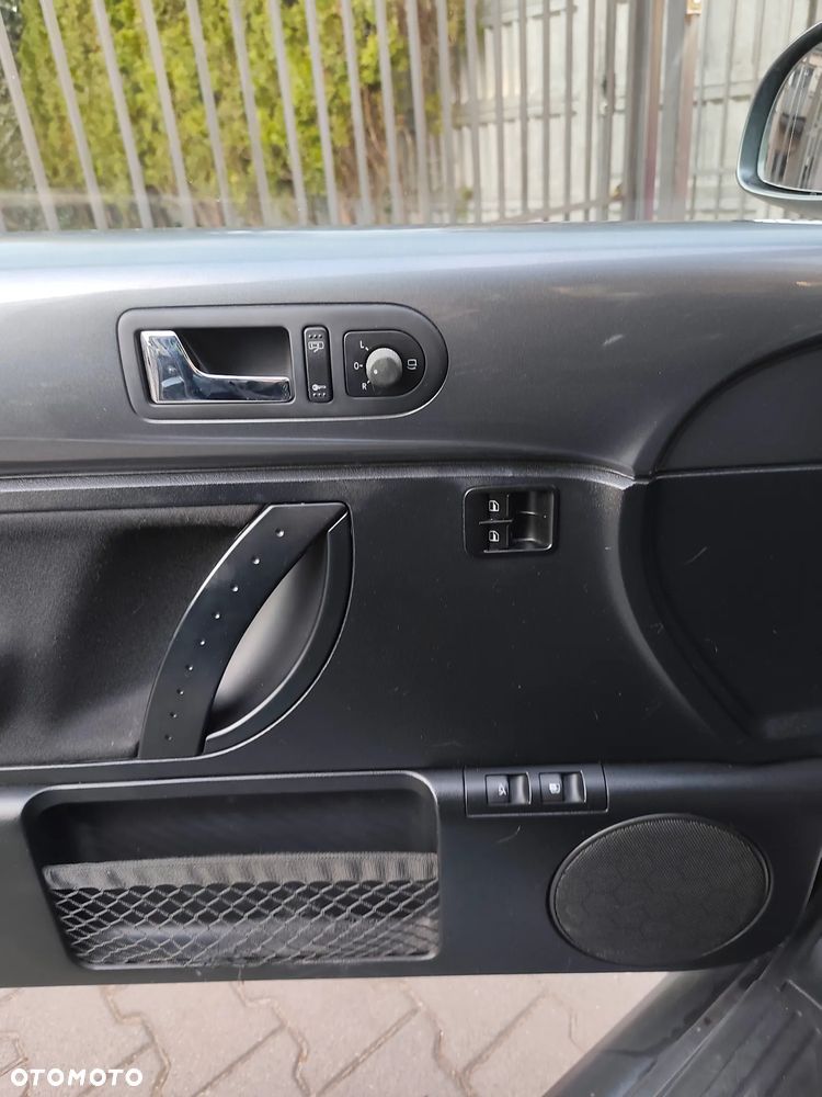 Volkswagen New Beetle 1.9 TDI - 7