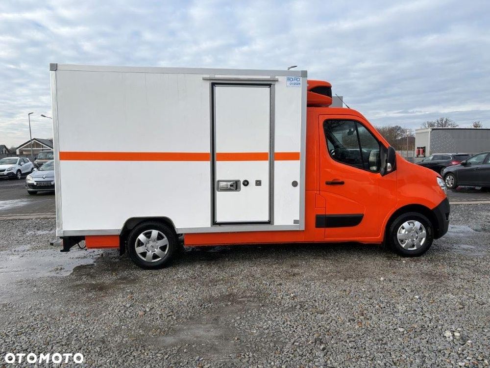 Nissan NV400 - 3
