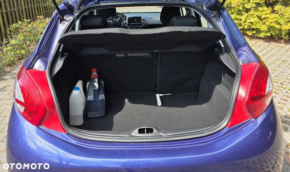 Peugeot 208 1.2 VTi Active ETG5 - 5