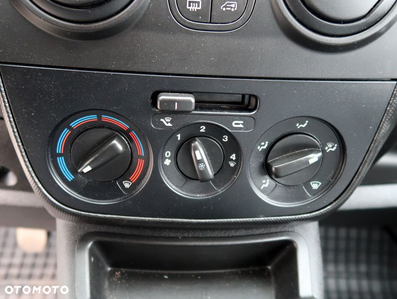 Fiat 2024 FIORINO Salon Polska, 1 właściciel. 1,3 Multijet. Drzwi przesuwne. czysty i zadbany. - 20