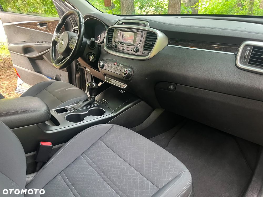 Kia Sorento - 13