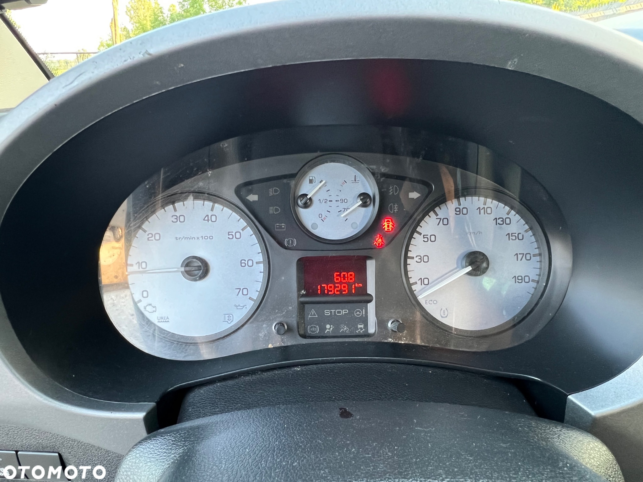 Citroën Berlingo Multispace BlueHDi 100 FEEL - 19