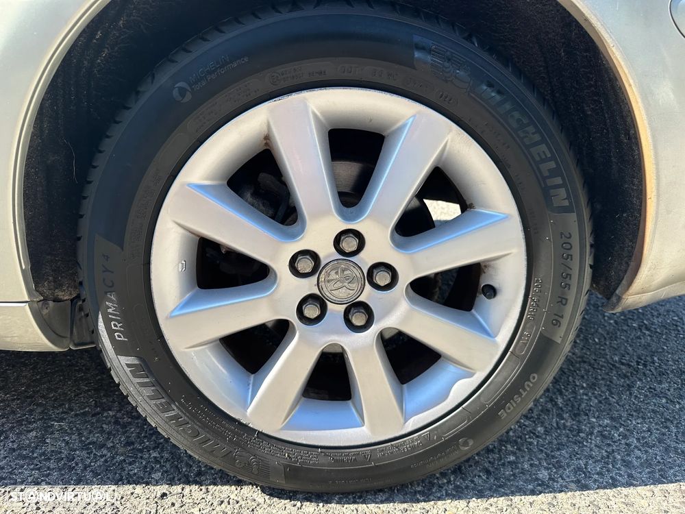 Toyota Avensis S/D 1.6 Sol EC - 20