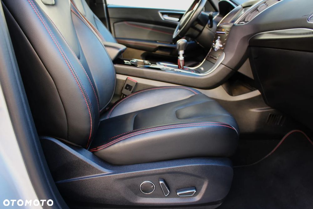 Ford S-Max 2.0 EcoBlue ST-Line - 17