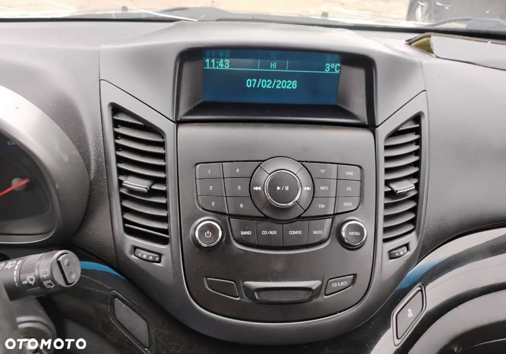 Chevrolet Orlando - 15