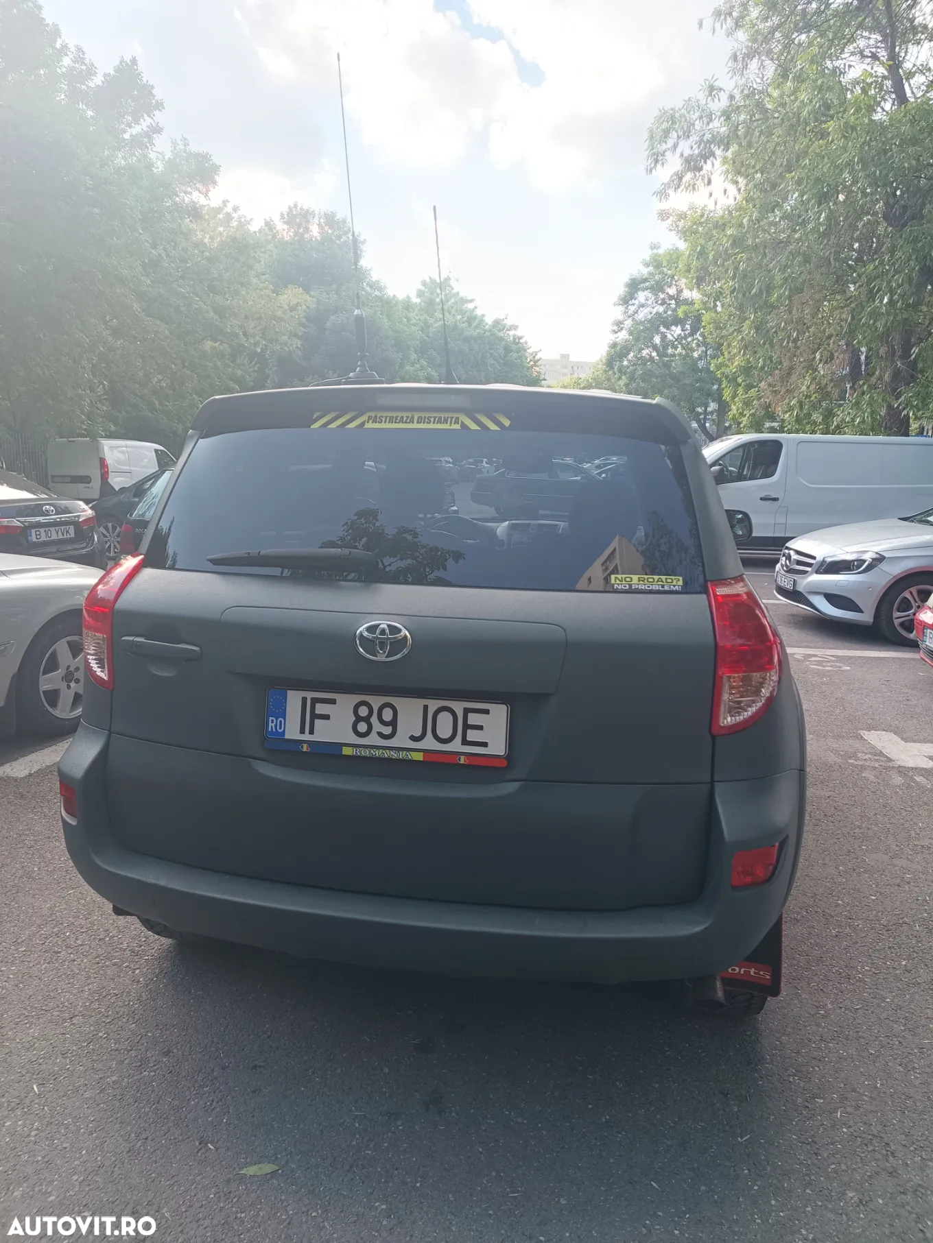 Toyota RAV4 - 2