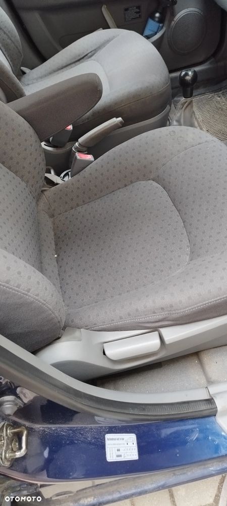 Kia Carens 2.0 CRDi EXpedition - 21