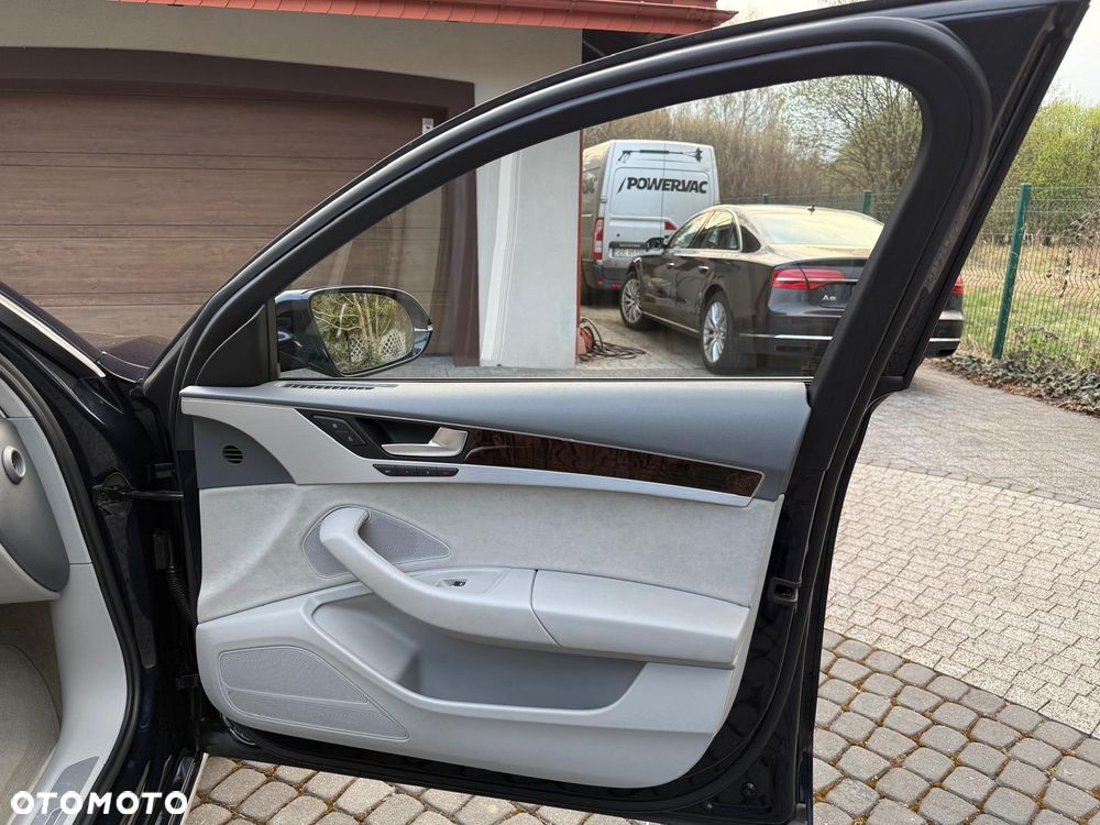 Audi A8 3.0 TDI DPF quattro tiptronic - 10
