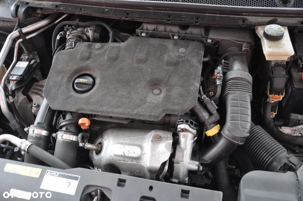 Peugeot 308 BlueHDi 130 EAT8 Stop & Start Active Pack - 21