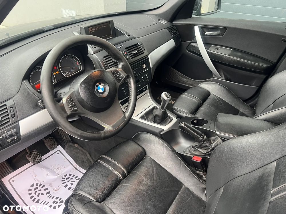 BMW X3 sDrive18d - 9