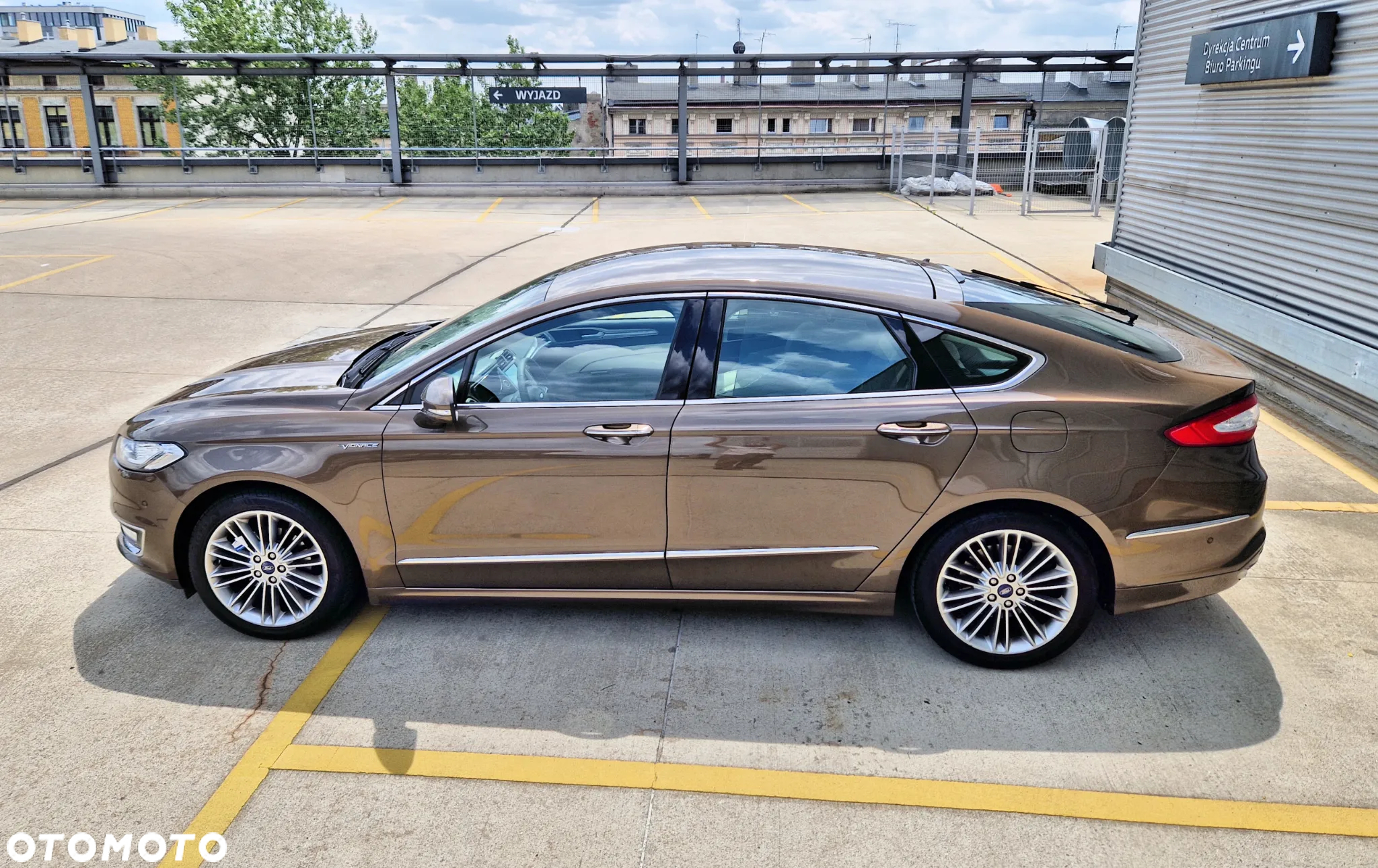 Ford Mondeo Vignale 2.0 TDCi PowerShift - 10