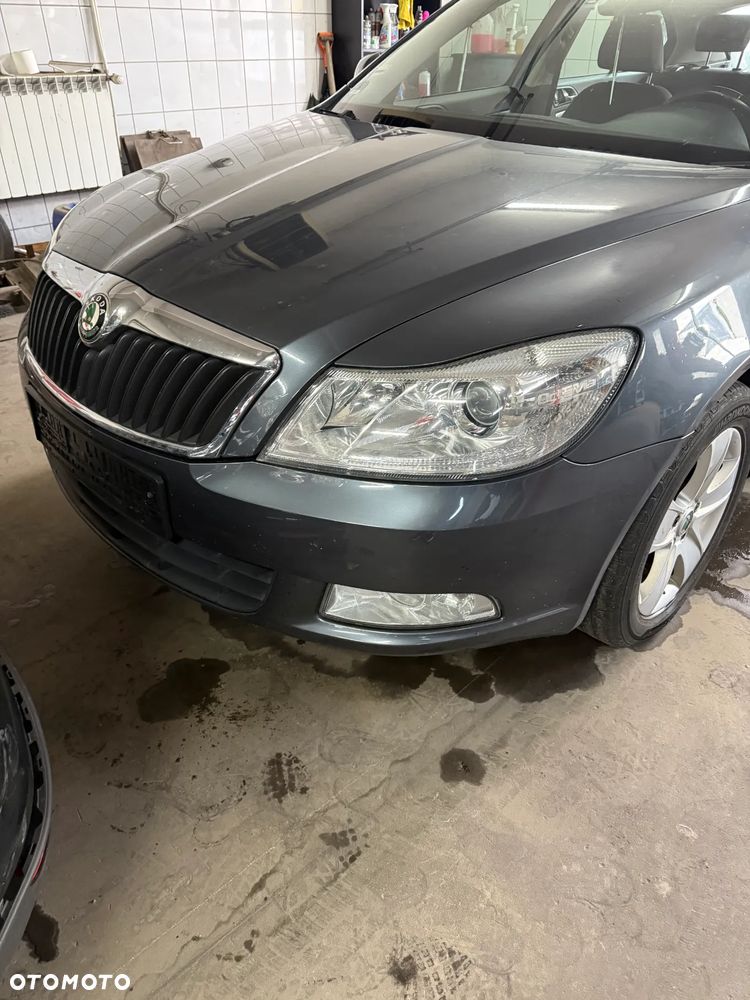 SKODA OCTAVIA II LIFT 1.4 TSI PAS PRZEDNI KOMPLETNY Z CHŁODNICAMI - 1
