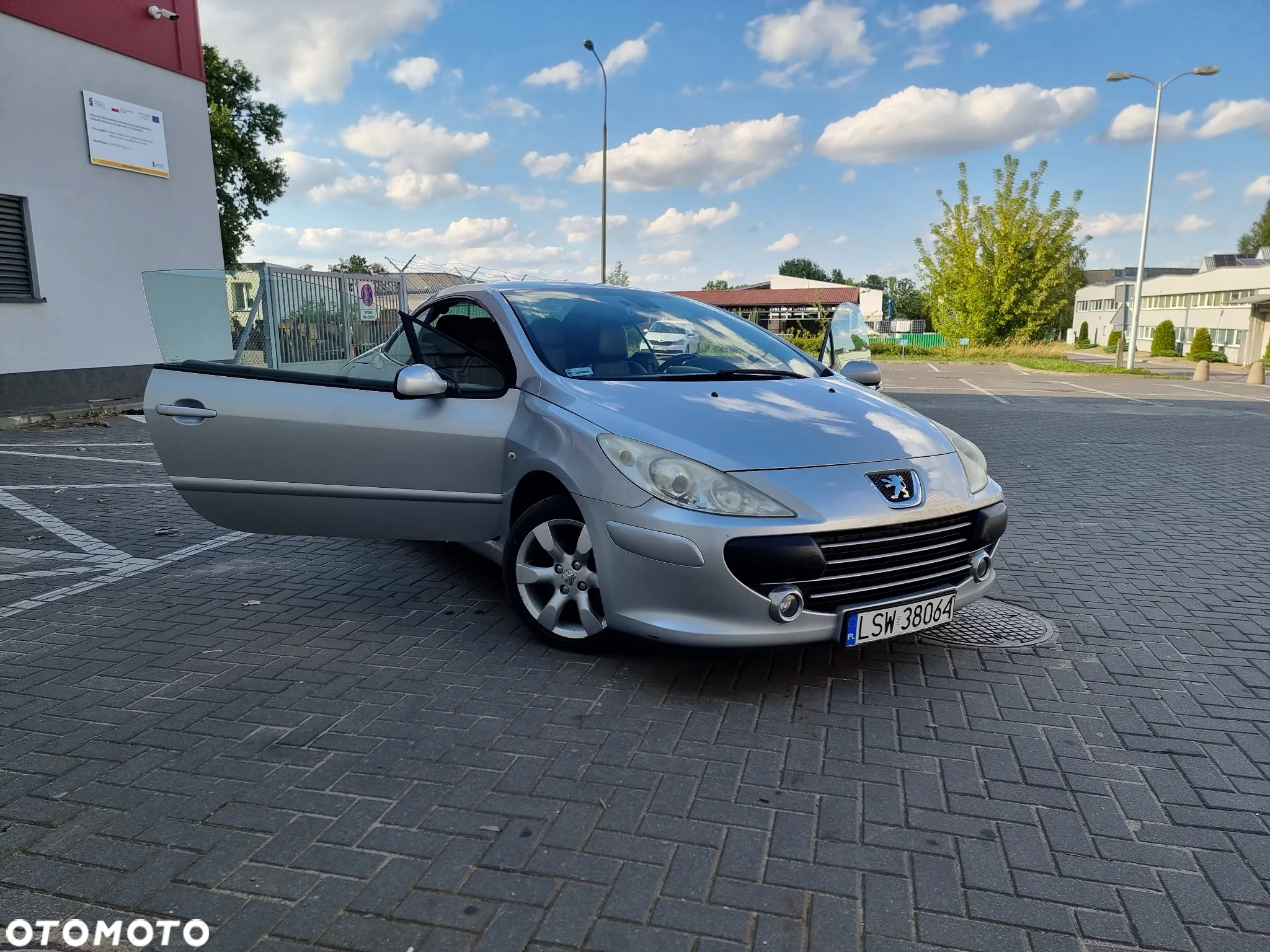 Peugeot 307 CC 1.6 Intense - 16
