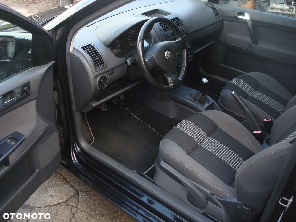 Volkswagen Polo 1.2 Team - 26