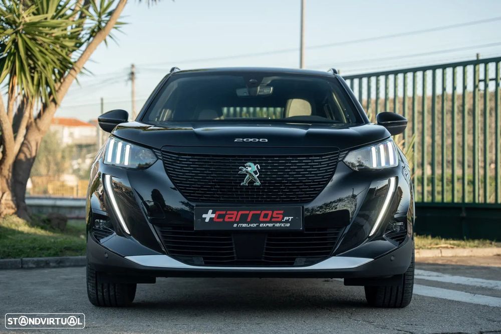 Peugeot e-2008 50 kWh GT - 3