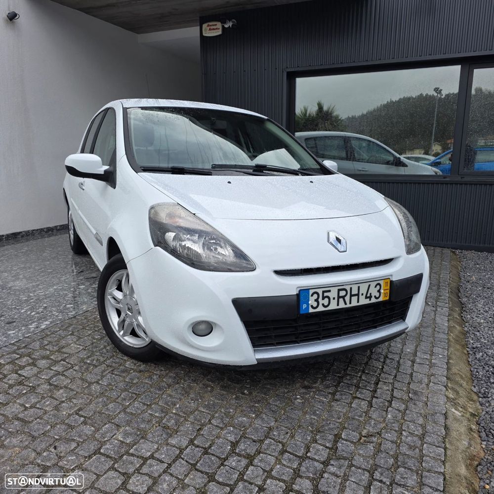 Renault Clio 1.5 dCi Dynamique S - 15