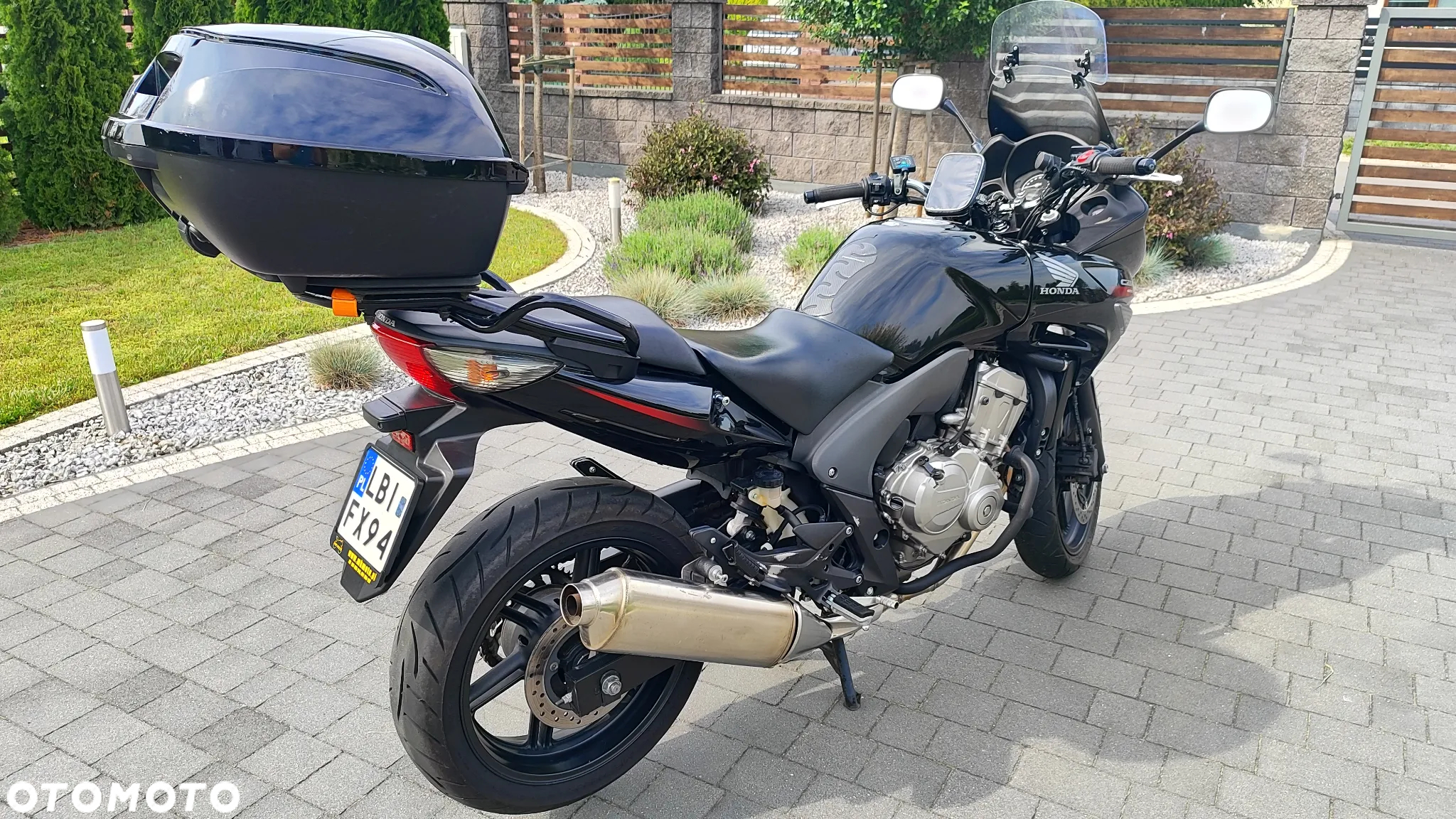 Honda CBF - 9