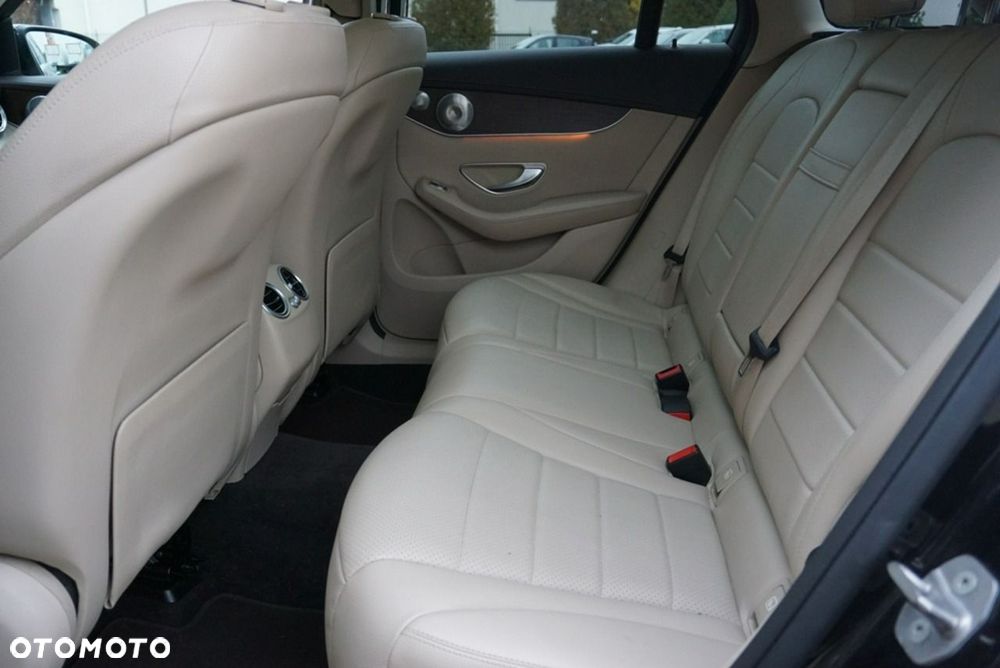 Mercedes-Benz GLC 220 d 4-Matic - 13