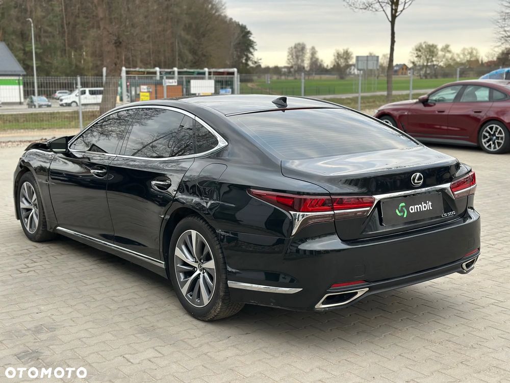 Lexus LS - 8