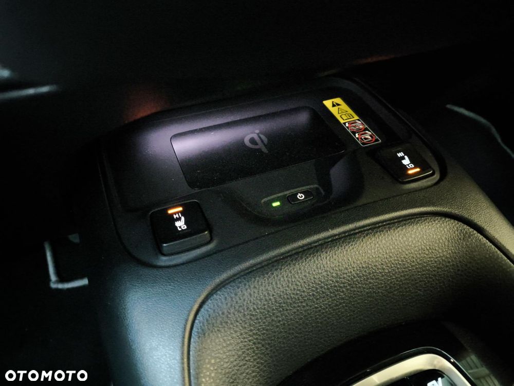 Toyota Corolla 1.8 Hybrid Style - 24