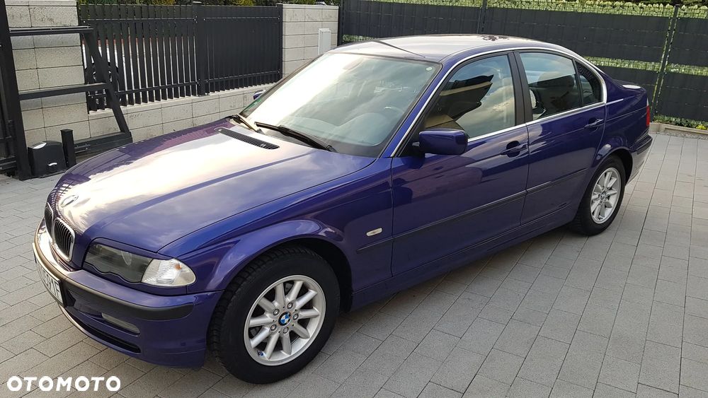 BMW Seria 3 - 37