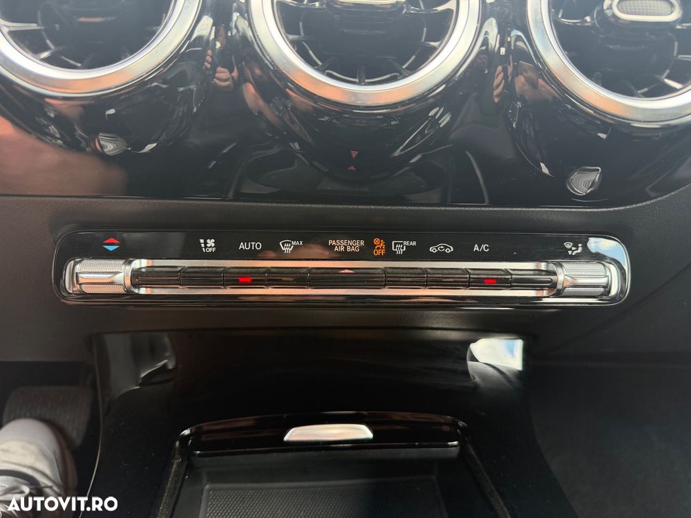 Mercedes-Benz A 180 d 7G-DCT - 8