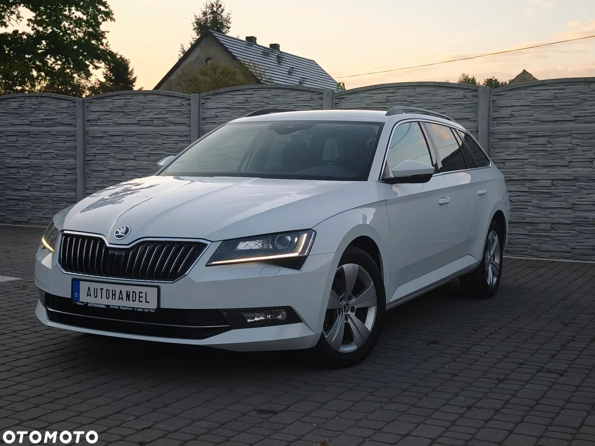 Skoda Superb 2.0 TDI 4x4 DSG Ambition - 6