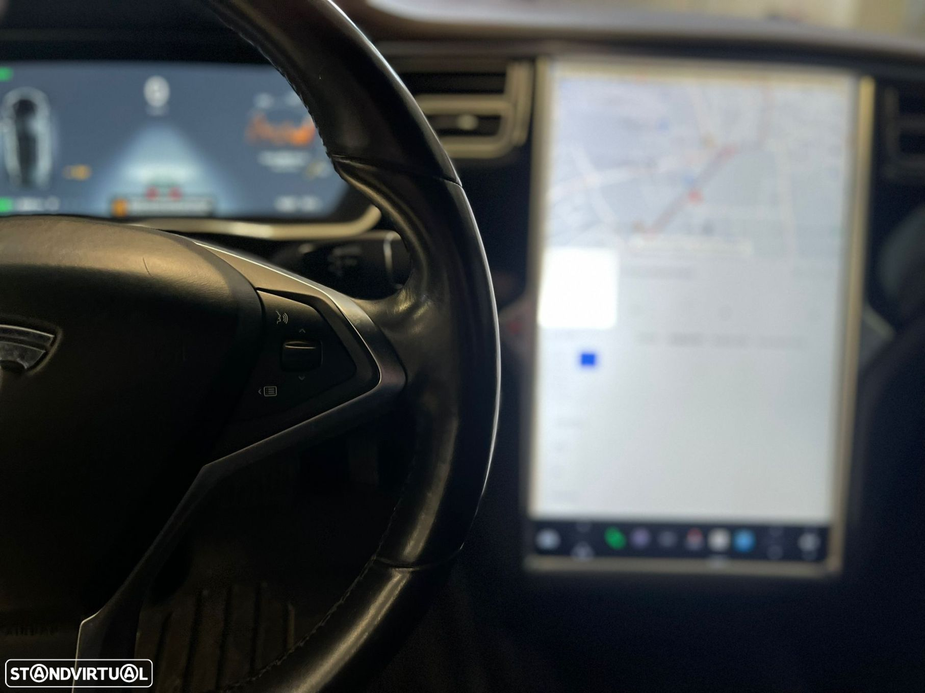 Tesla Model S 85D - 11
