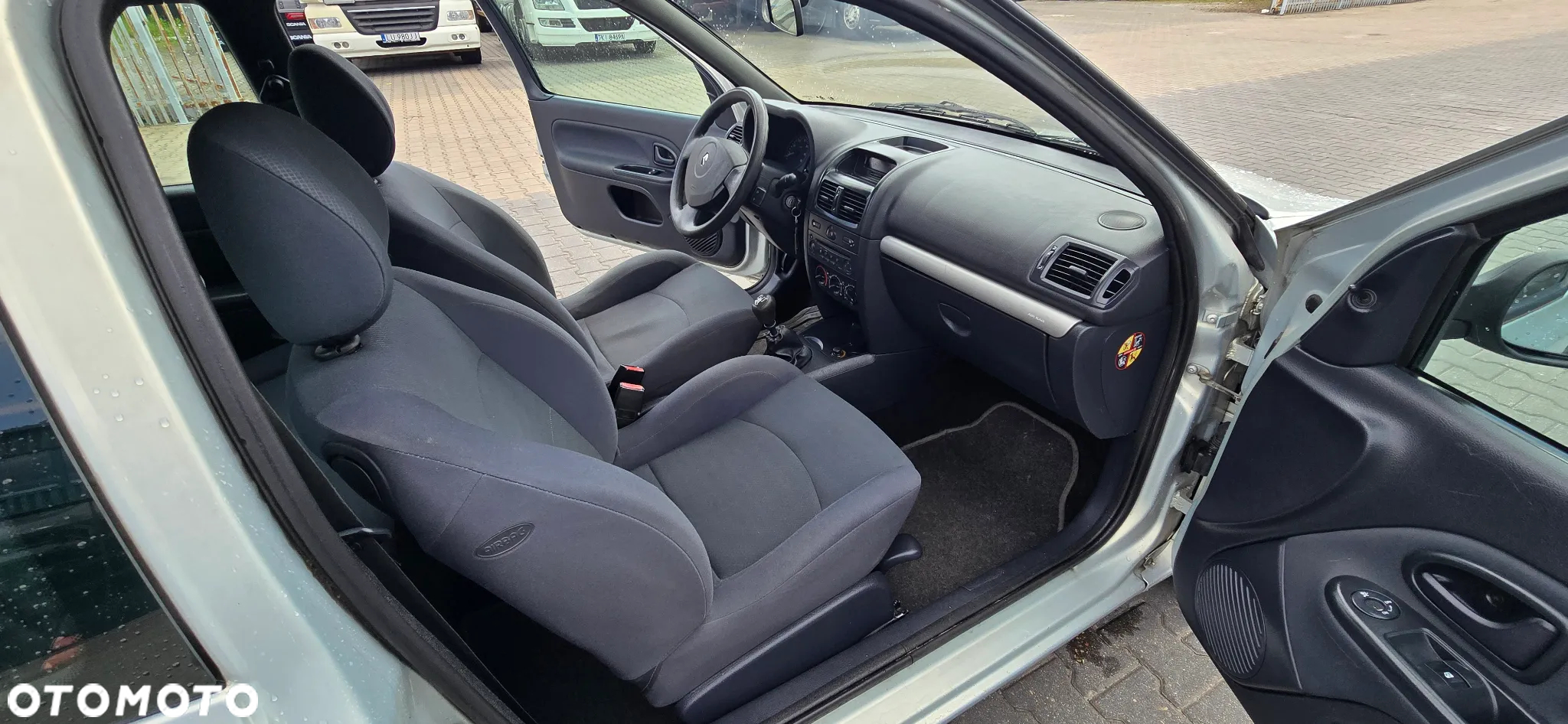 Renault Laguna - 5