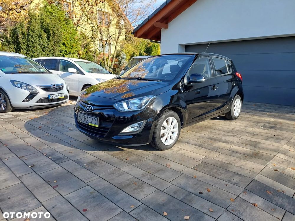 Hyundai i20 1.25 Wersja Jubileuszowa - 1
